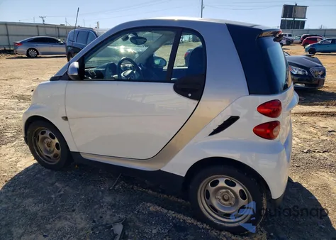 2012 Smart Fortwo Pure из США, поврежденный, VIN WMEEJ3BA1CK568665